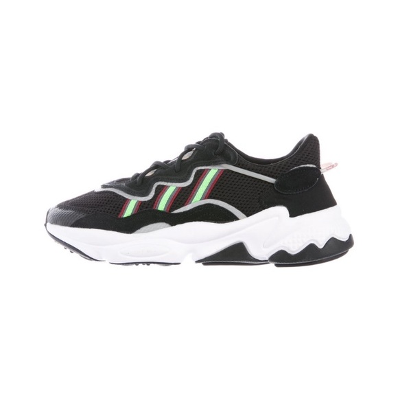 black low top adidas